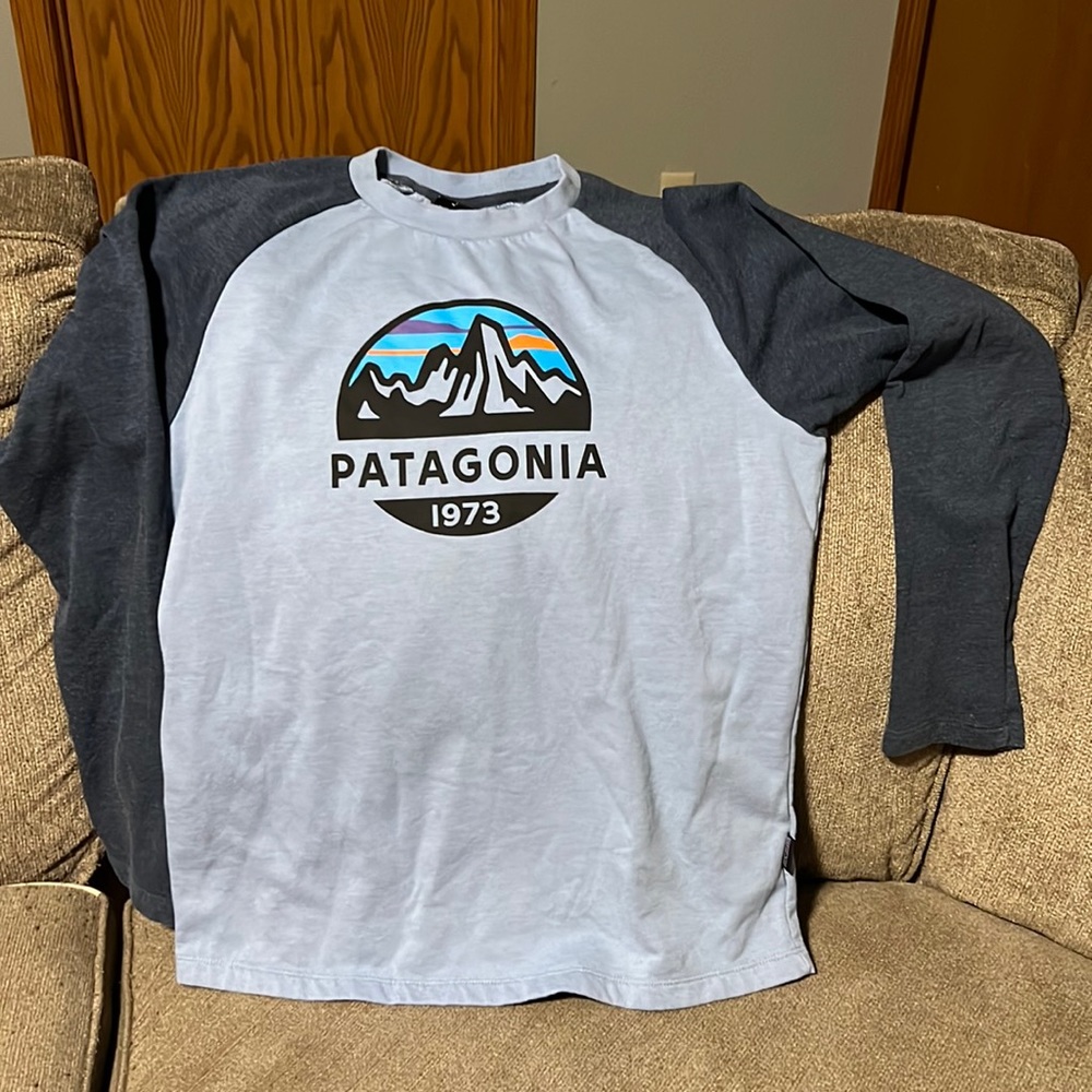 Patagonia sweatshirt
